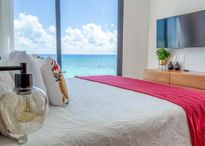 Hostpal In Great View And Location * Playa del Carmen
